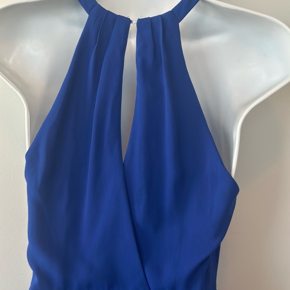 Express Dress - Picture 4 of 5